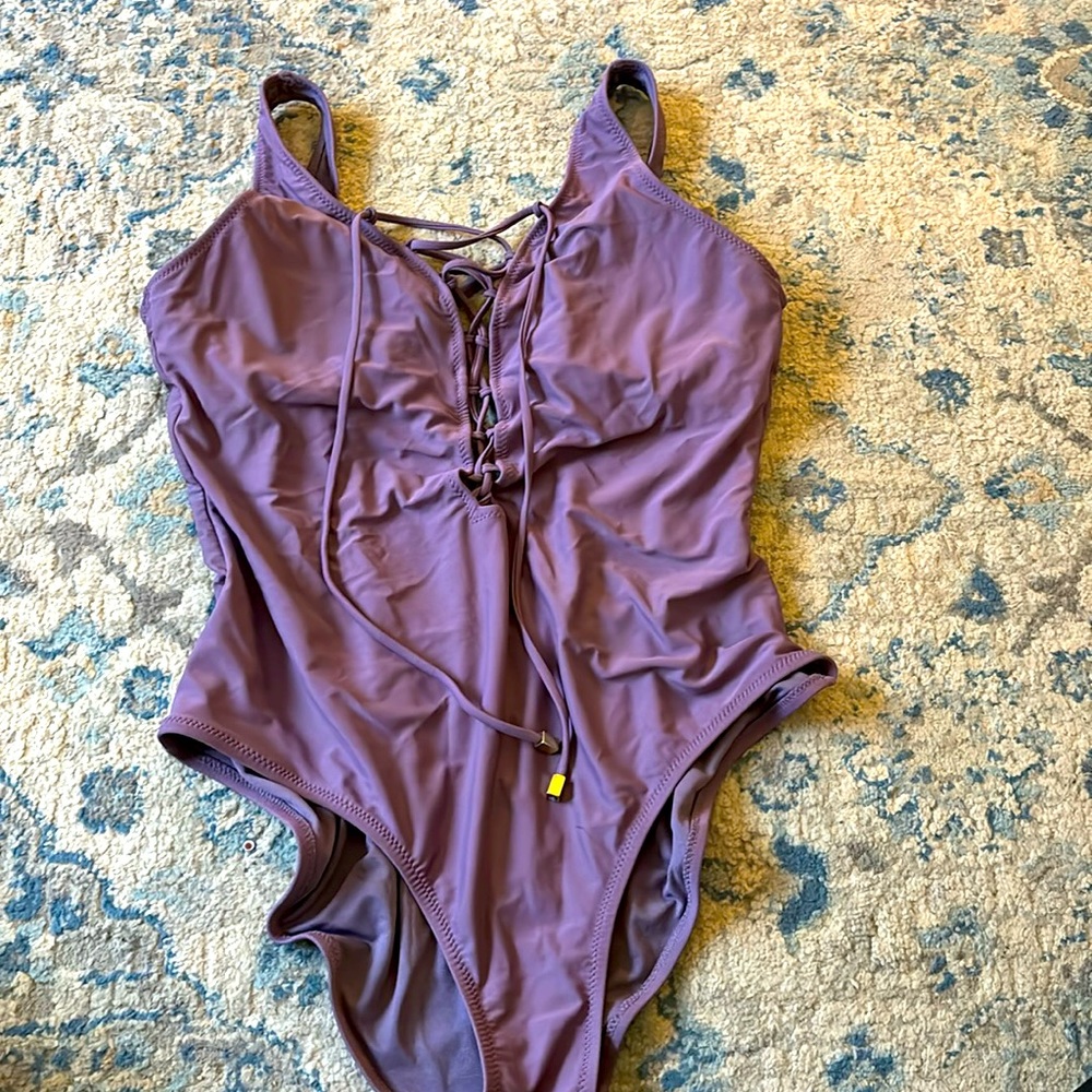 Women’s XL swimsuit
